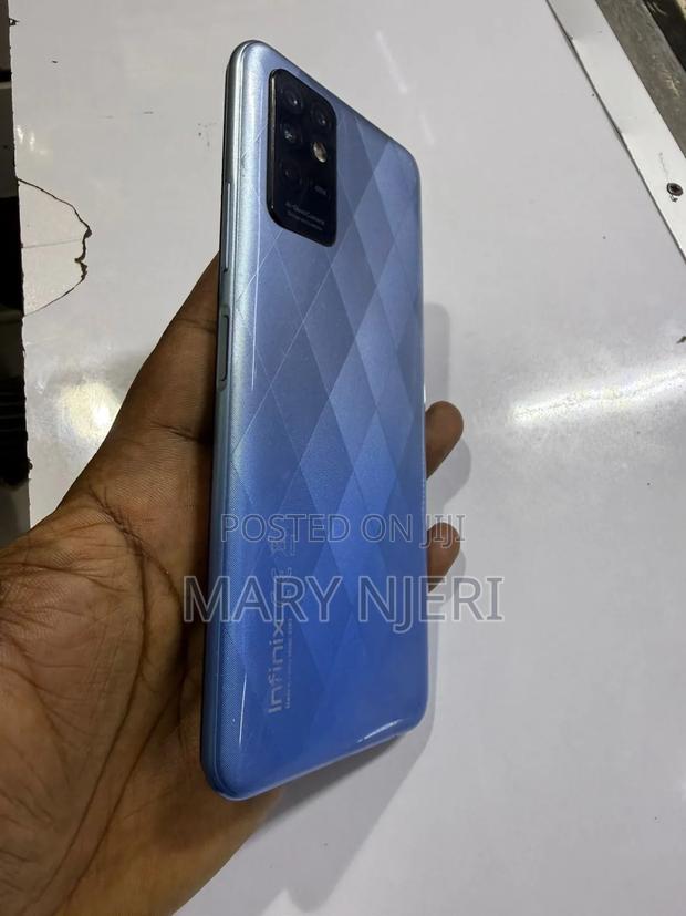 Infinix Note 8i 64 GB Blue - thumbnail 2