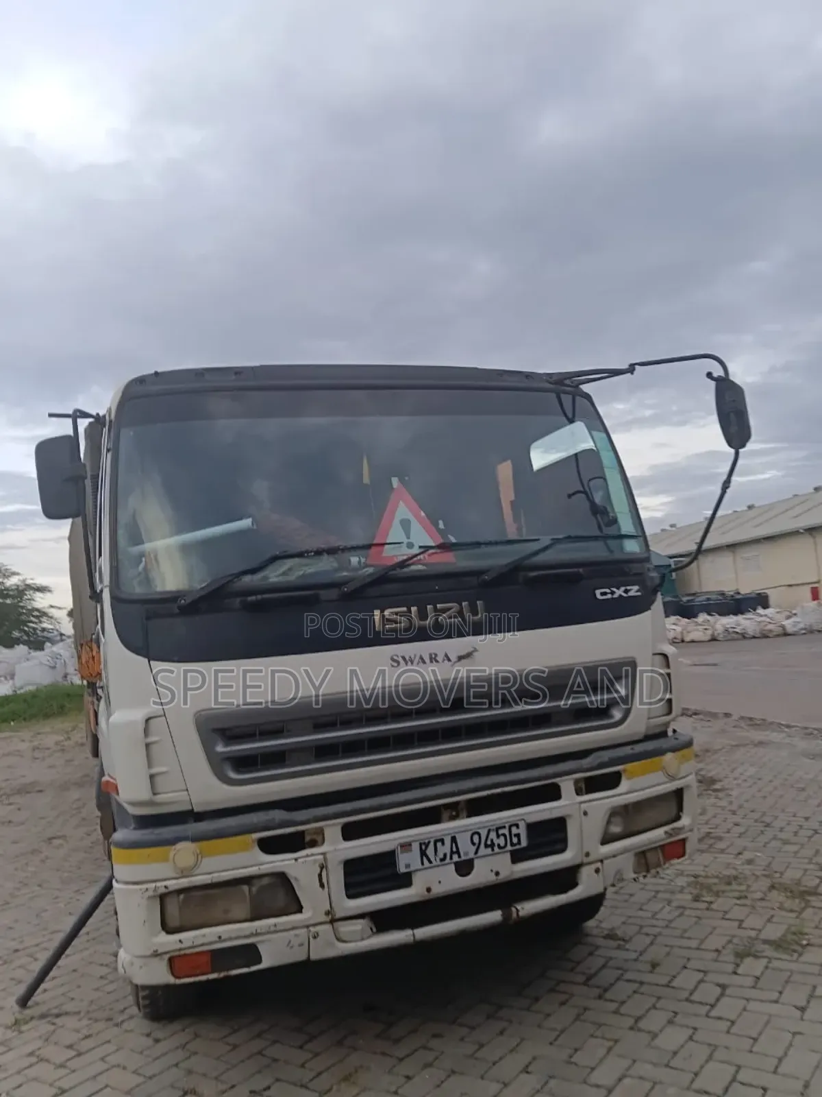 Trailers for Goods Delivery and Logistics Are Accessible