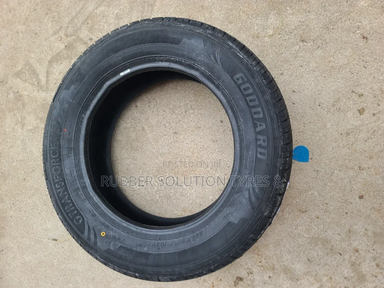 225/65r17 Goddard Tires 102v Transforce 568