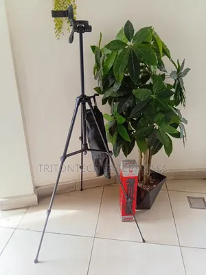 F 3520 Tripod for Camera and Phone