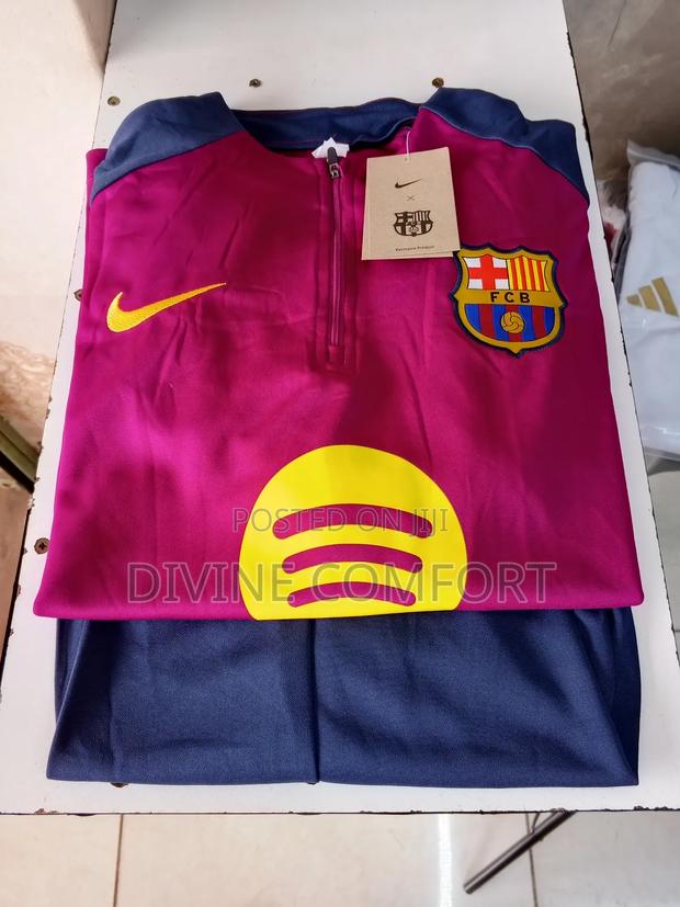 Team Tracksuits - thumbnail 7