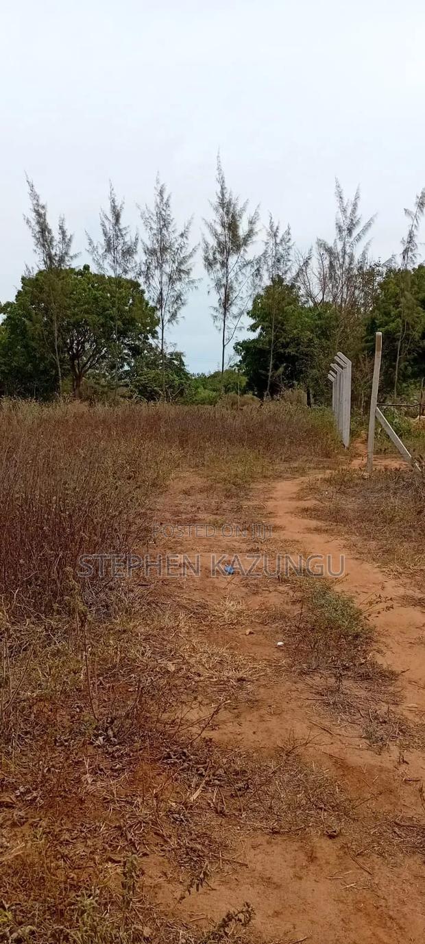 1/4 Acre Plot On Sale At Kinondo Town, Opposite Kinondo Hospital. - thumbnail 9