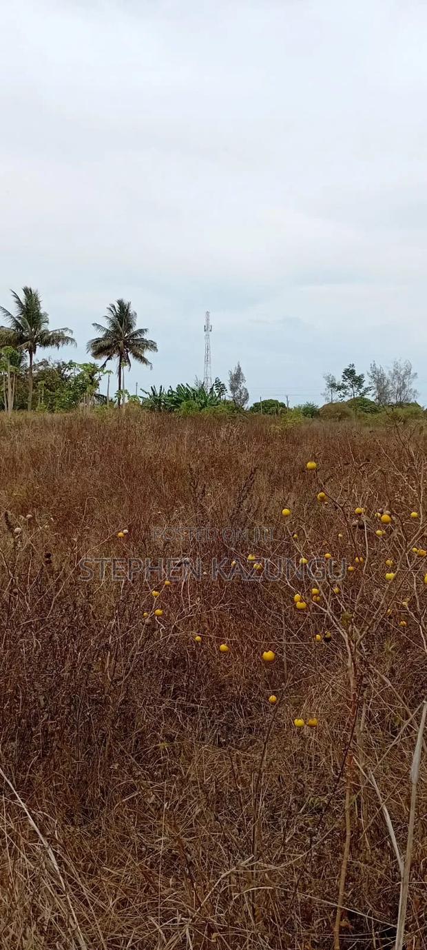 1/4 Acre Plot On Sale At Kinondo Town, Opposite Kinondo Hospital. - thumbnail 3