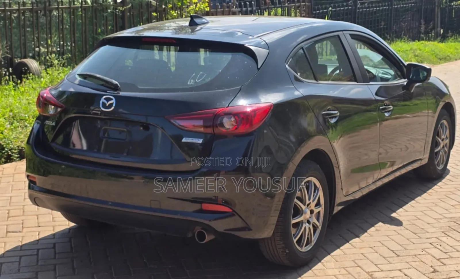 Mazda Axela 2018 Black