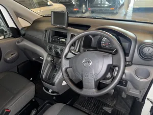 Nissan NV200 2018 White