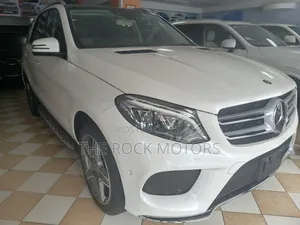 Mercedes-Benz GLC-Class 2019 White