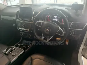 Mercedes-Benz GLC-Class 2019 White