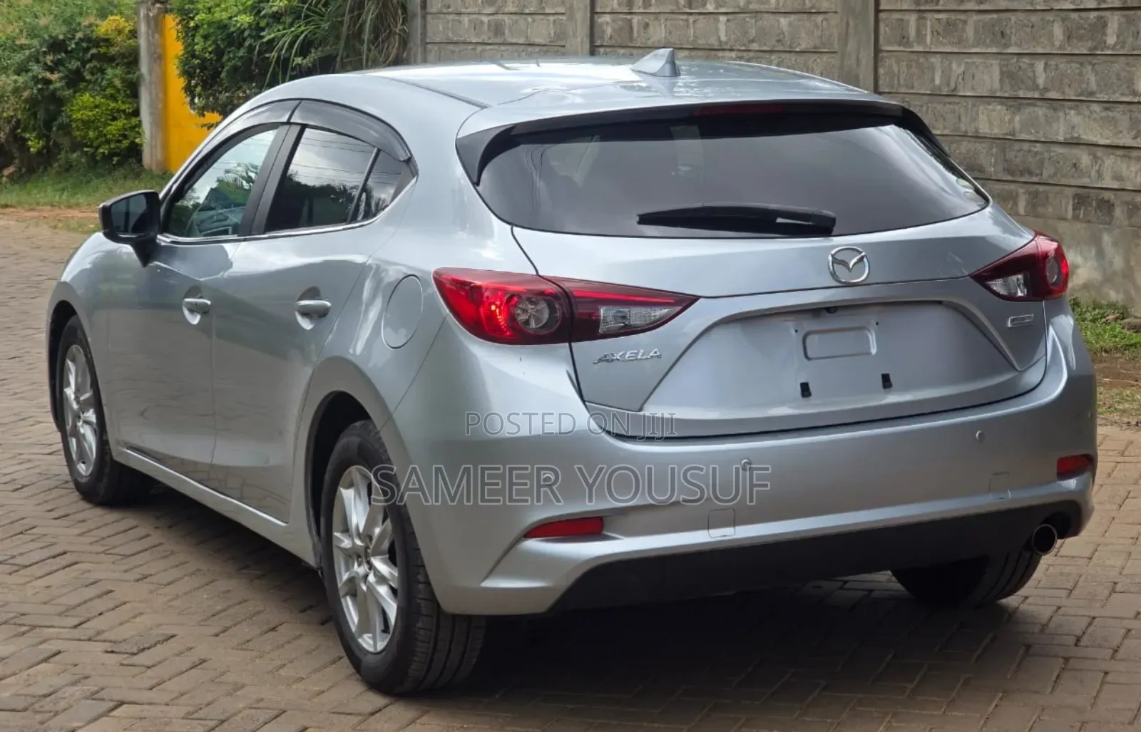 Mazda Axela 2018 Silver