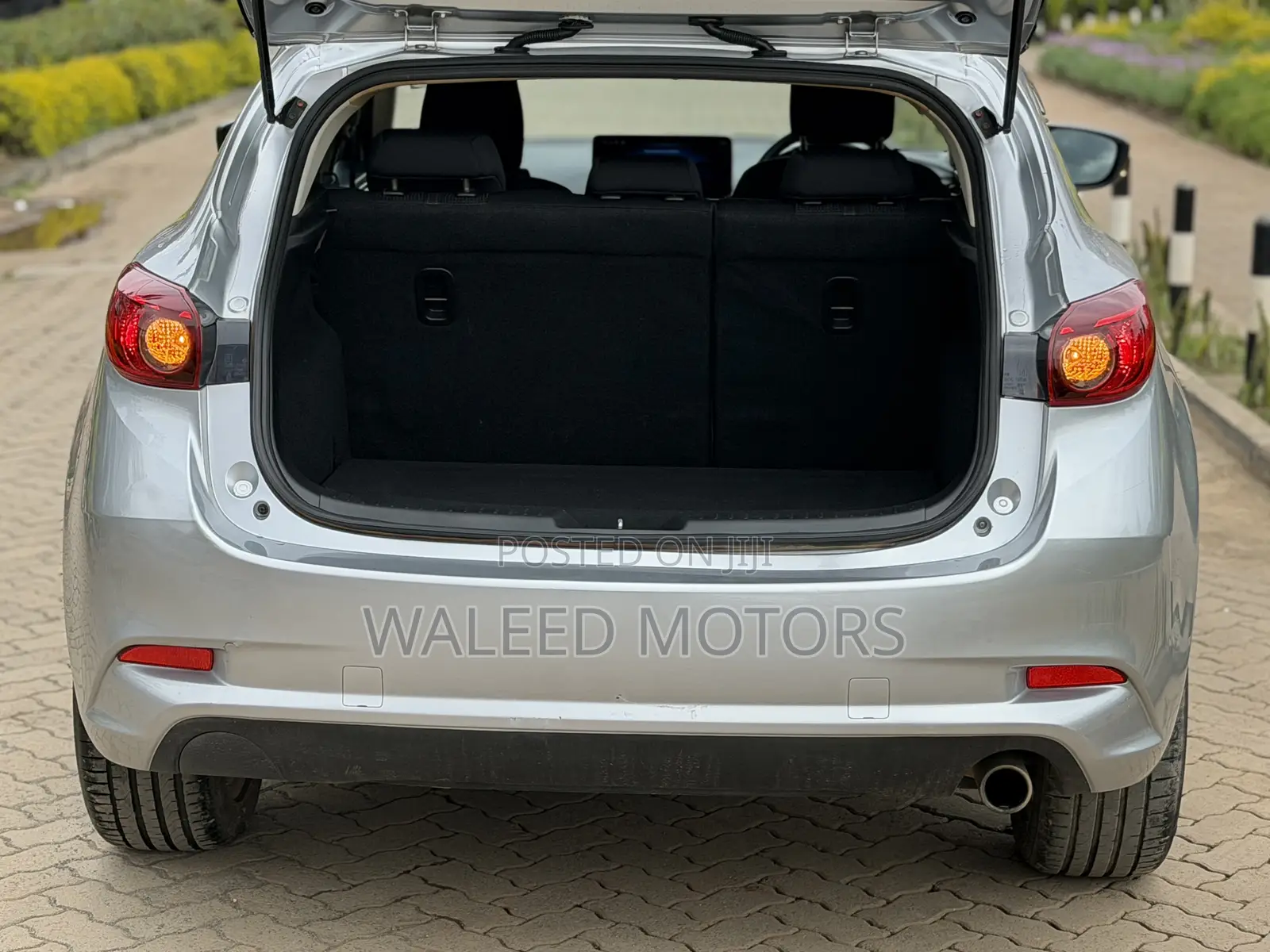 Mazda Axela 2017 Silver