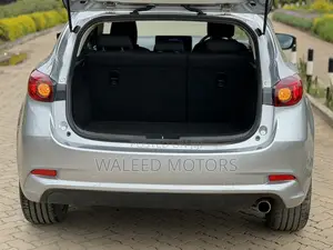 Mazda Axela 2017 Silver