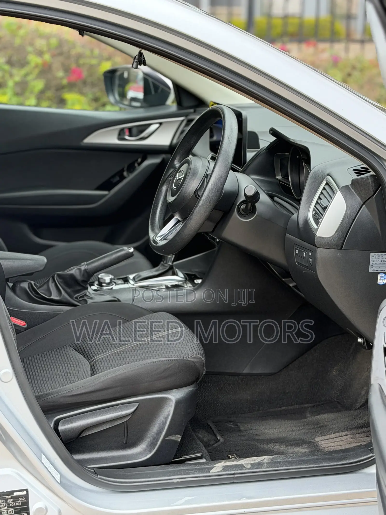 Mazda Axela 2017 Silver