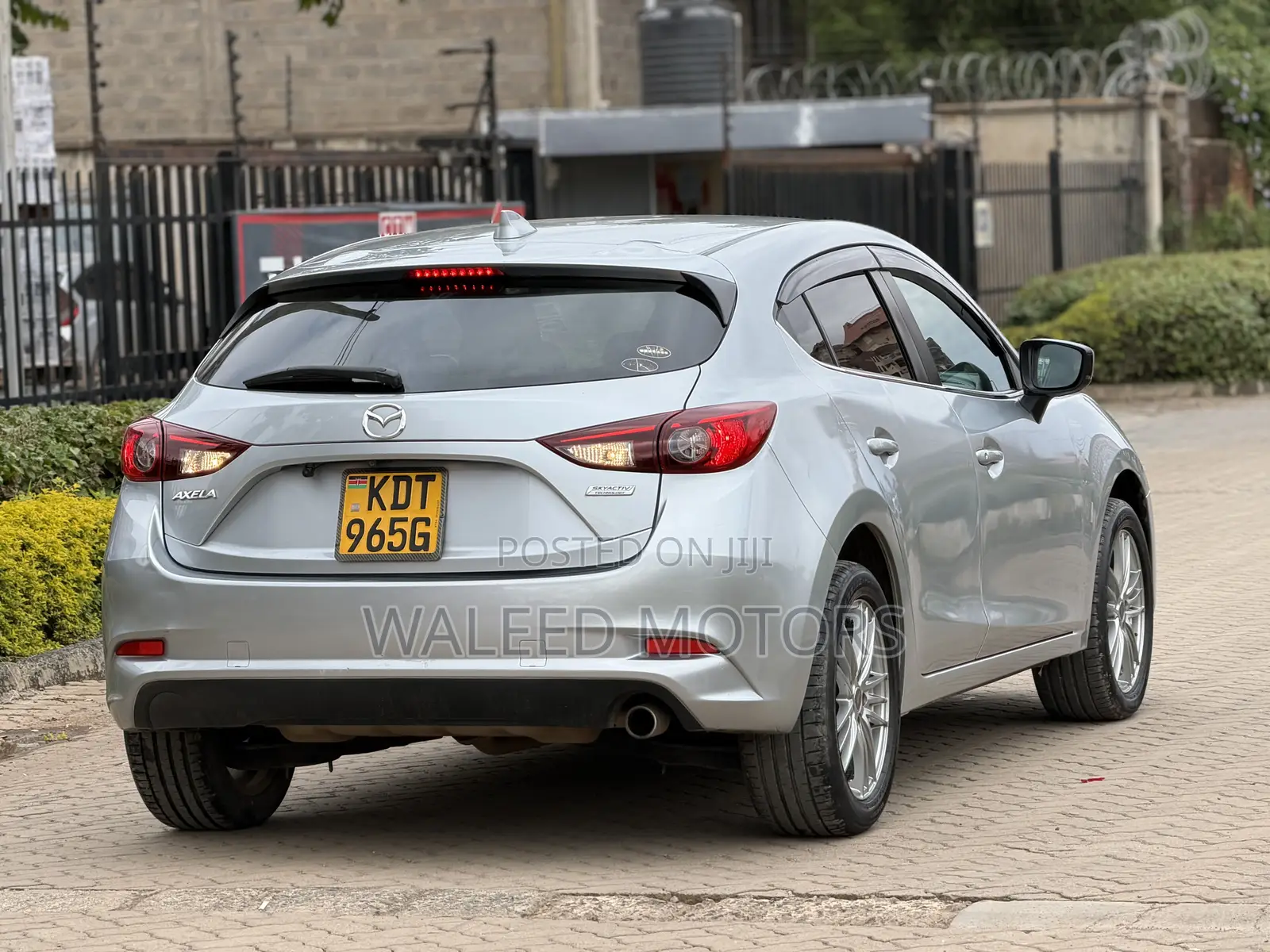 Mazda Axela 2017 Silver