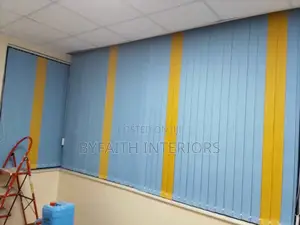 Striking Neat Office Blinds