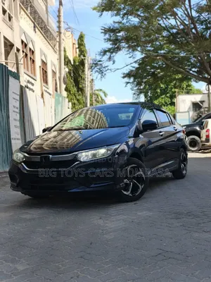 Honda Grace 2018 Black