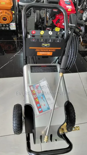Hisaki Japan 3450psi Electric Highpressure Washer Machine.