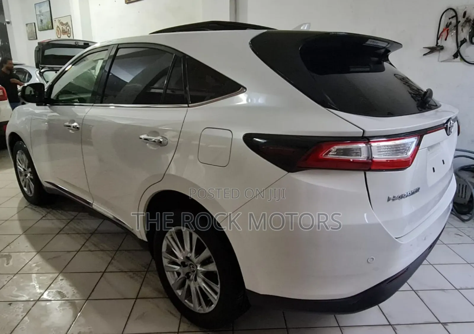 Toyota Harrier 2019 White