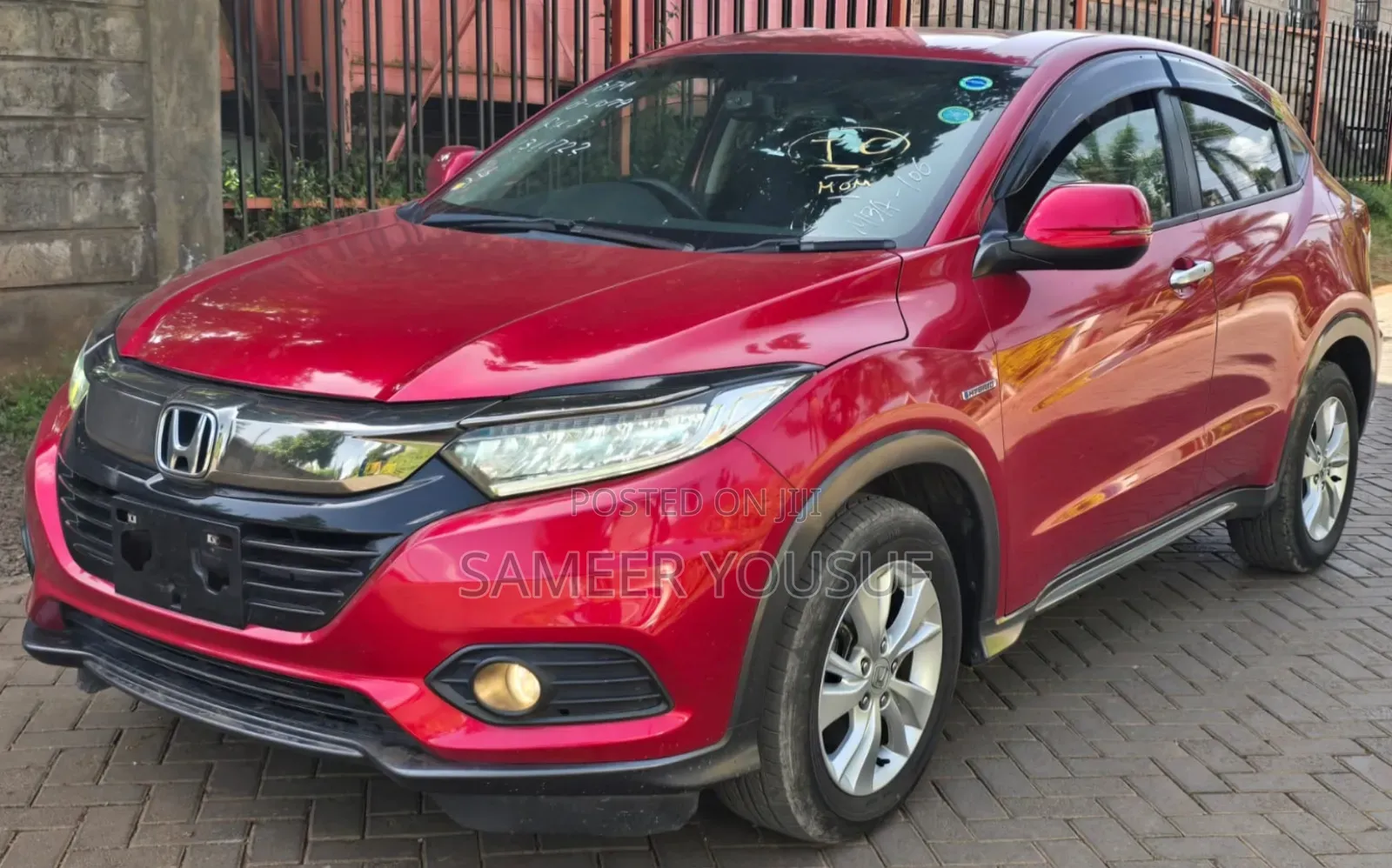 Honda Vezel 2018 Red