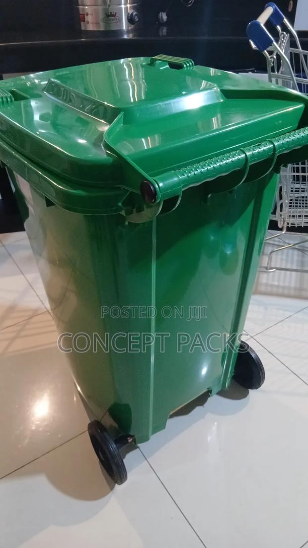 240l Green Bin With Wheels. - thumbnail 3