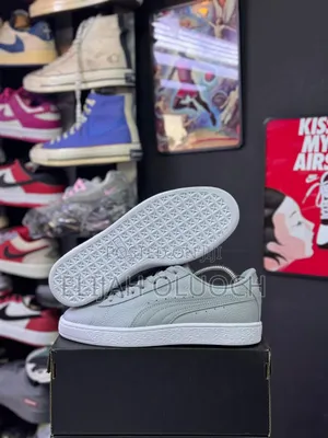 Grey Puma Suede Classic
Sizes: _40 41 42 43 44 45_