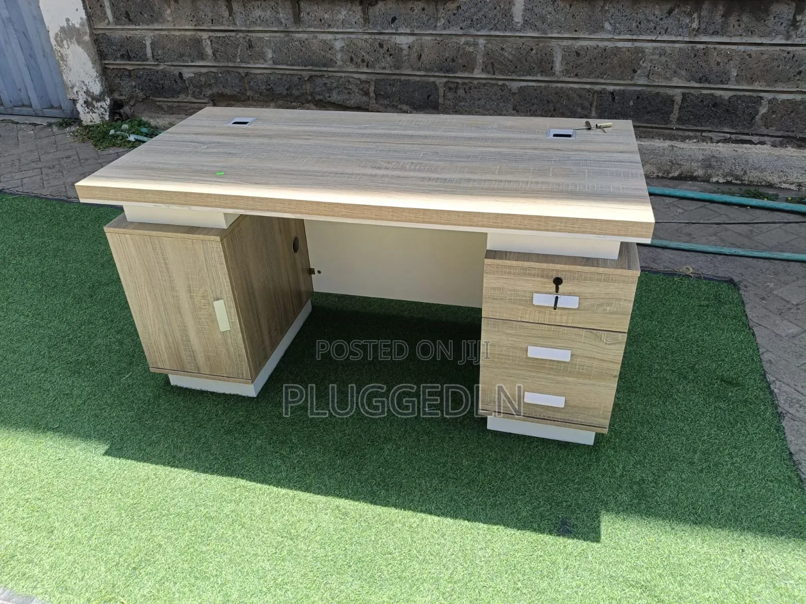 Modern Executive Office Desk
