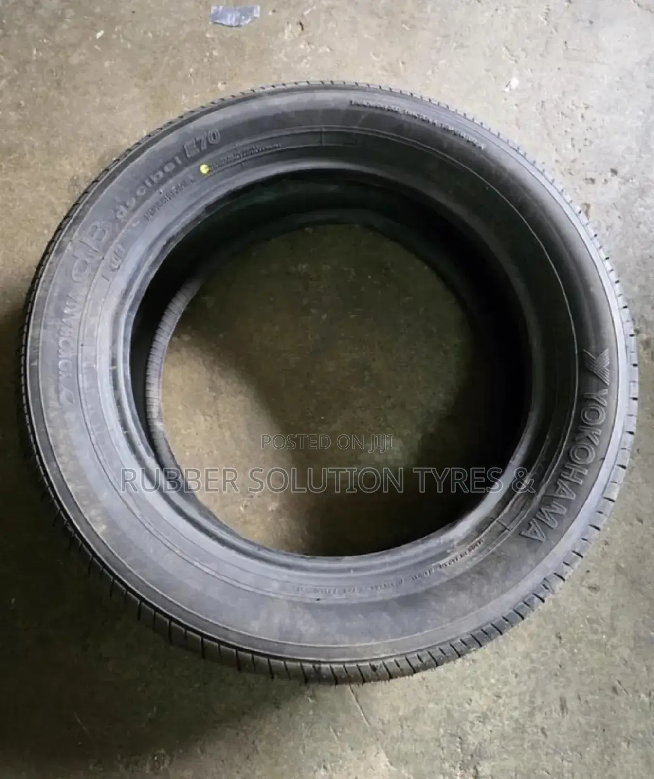 215/55r17 Yokohama Tyres 94 V
