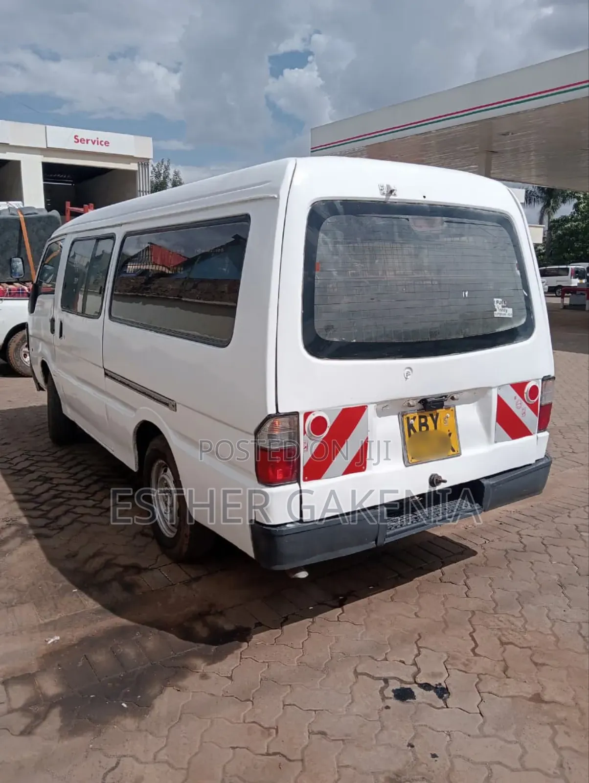 Mitsubishi Delica 2006 White