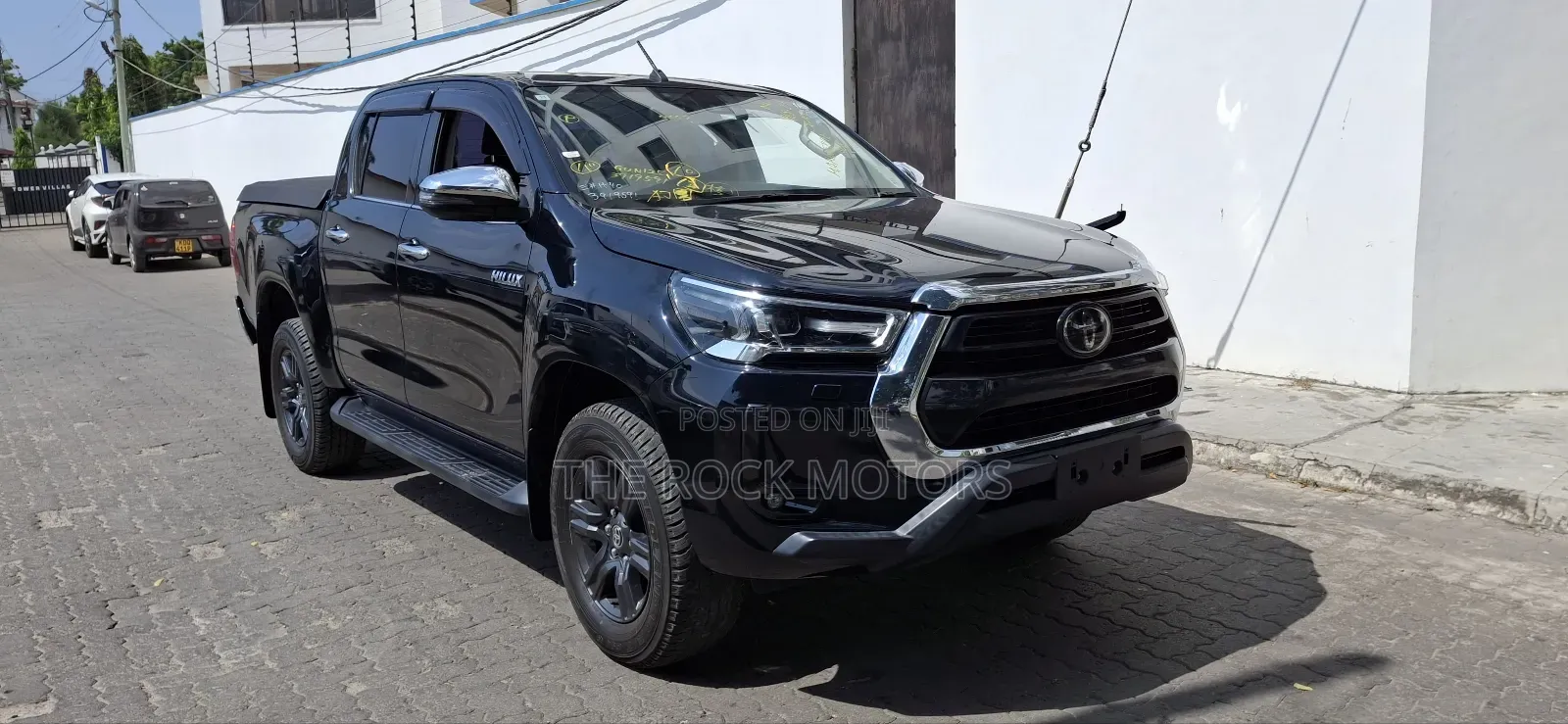 Toyota Hilux 2020 Black