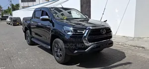 Toyota Hilux 2020 Black