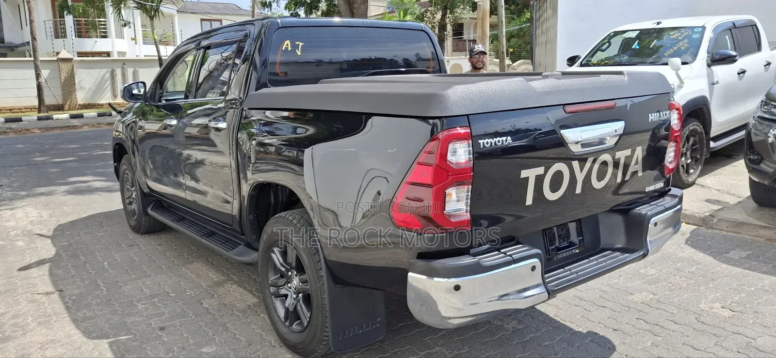 Toyota Hilux 2020 Black