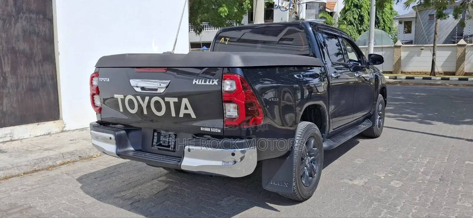 Toyota Hilux 2020 Black