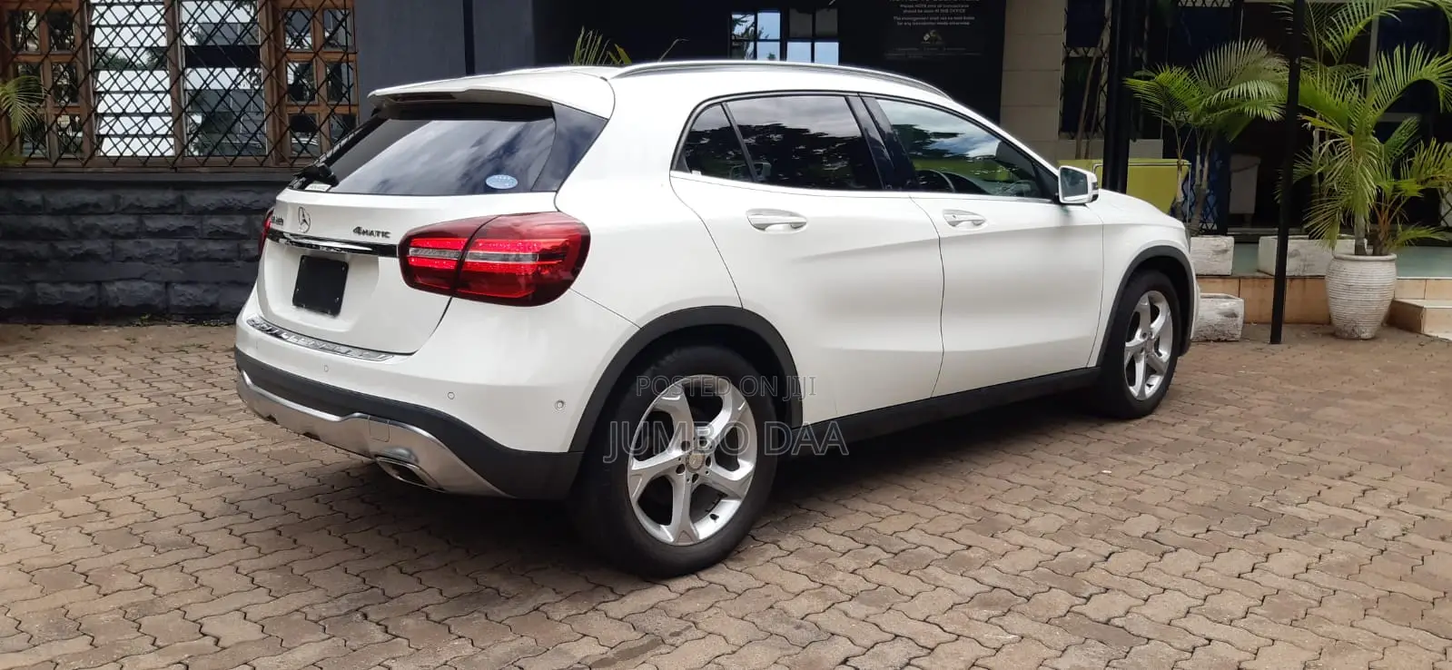 Mercedes-Benz GLA-Class 2017 White