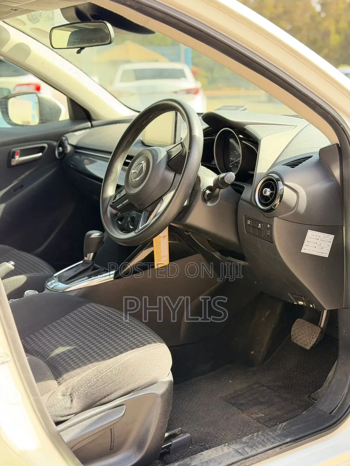 Mazda Demio 2018 White