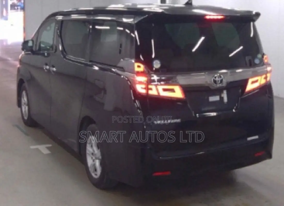 Toyota Vellfire 2018