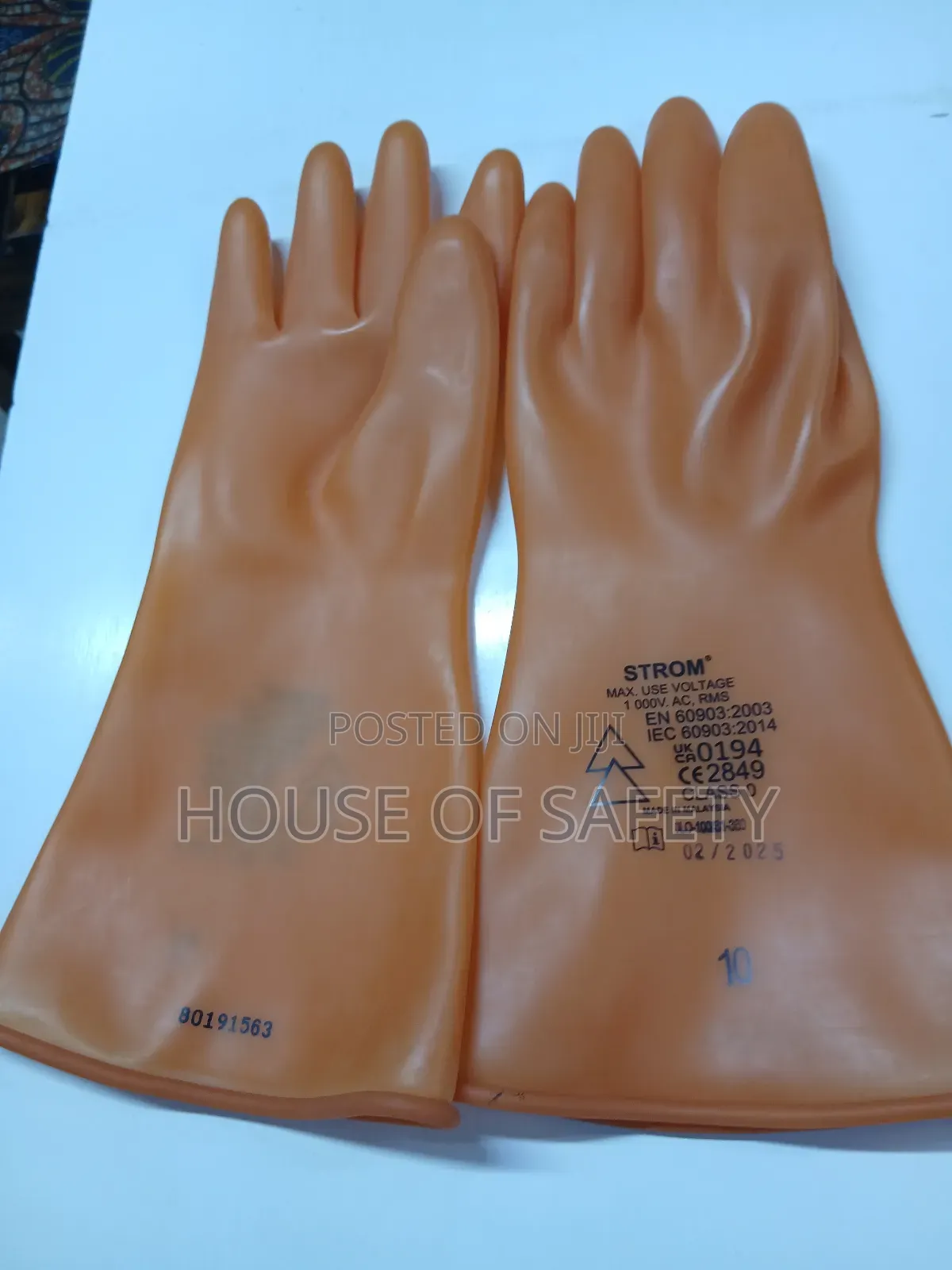 Short Insulated Gloves