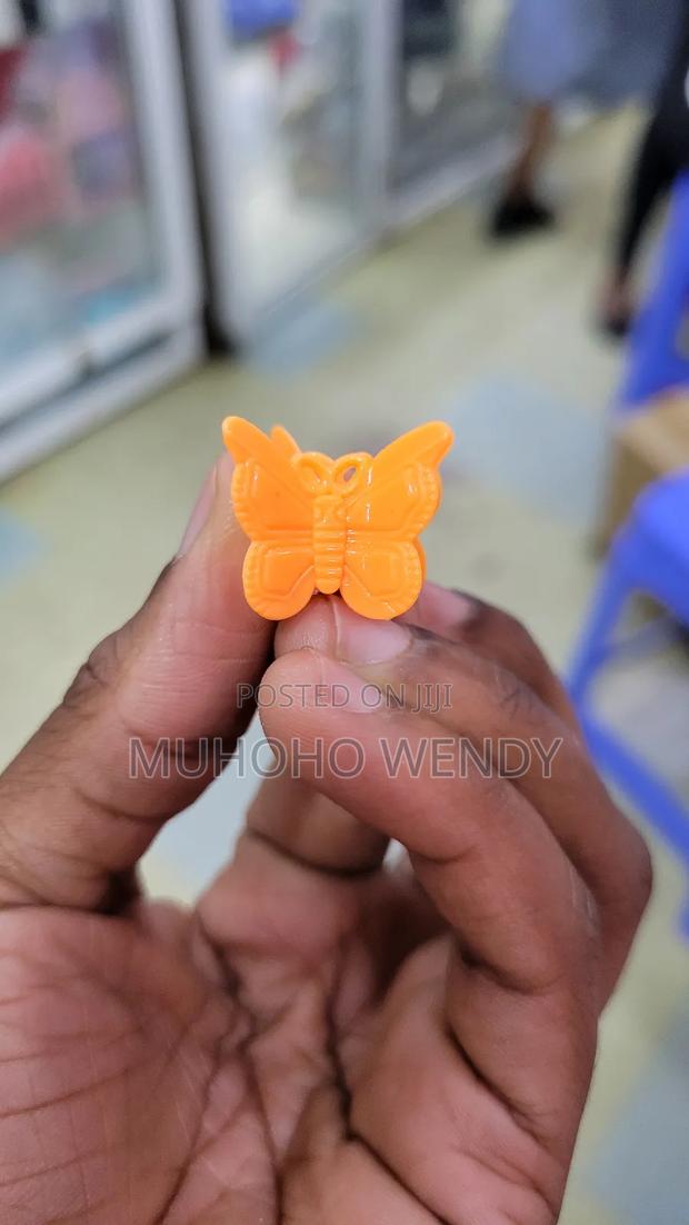 Butterfly Clips - thumbnail 2