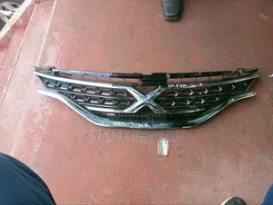 Grille Mark X 2015