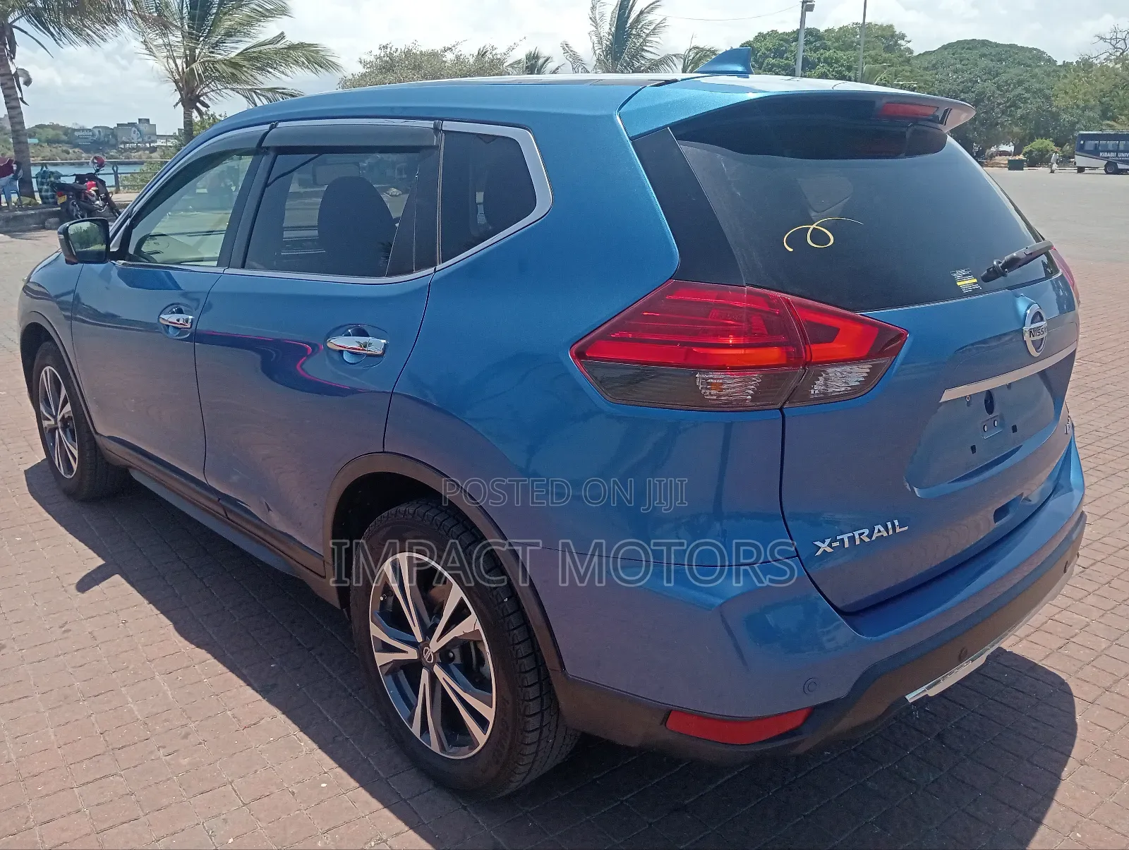 Nissan X-Trail 2.0 Petrol AWD 2019 Blue