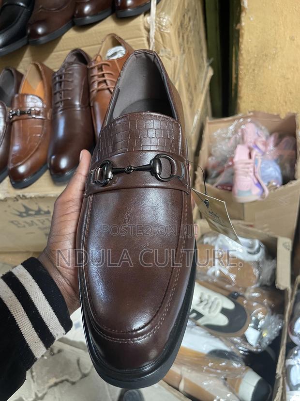 Empire Official Shoes - thumbnail 3