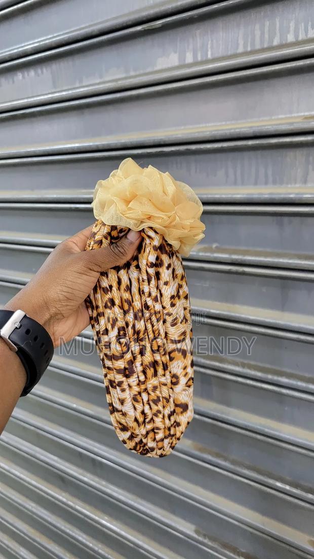 Turban/ Flower Hats - thumbnail 16