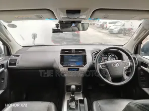 Toyota Land Cruiser Prado 2019 Black