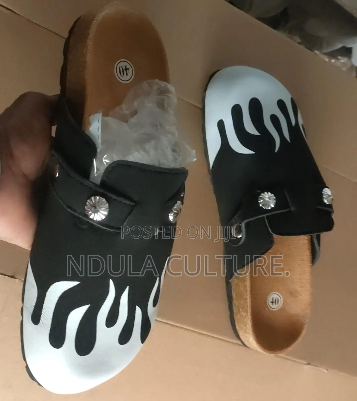 Clogs Trending Flame