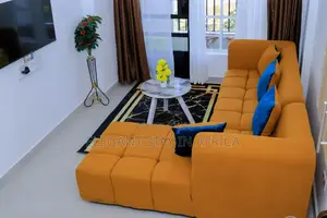 Studio Available in Parklands at 4500 Per Day