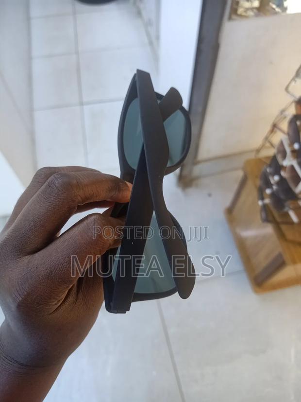 Black Coffee Brawn Simple Classic Specks/Shades - thumbnail 2