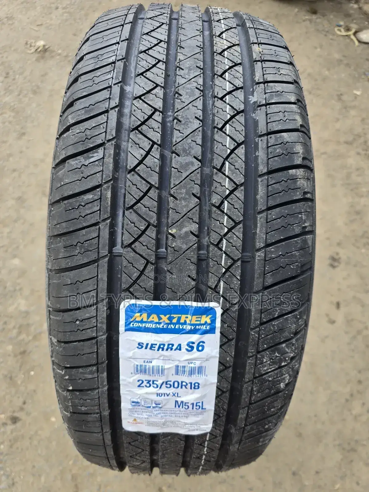 235 /50 R18 Maxtrek Tyres (Highway)