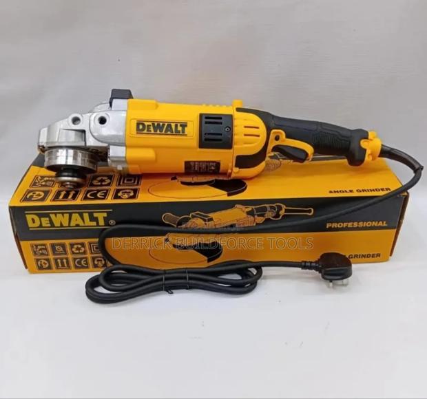 720w Dewalt Angle Grinder - main view