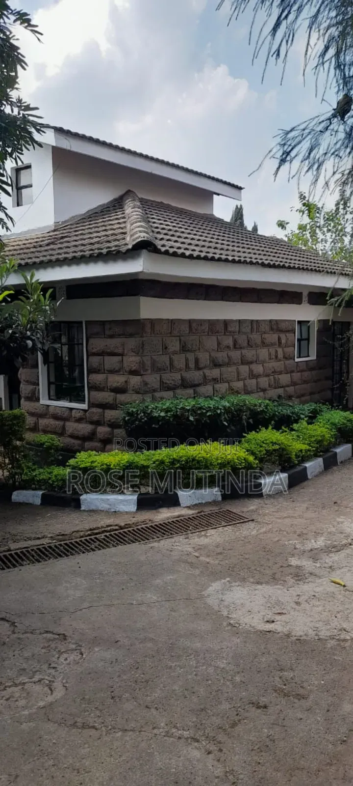 Furnished 4bdrm Bungalow in Ngong CBD for sale