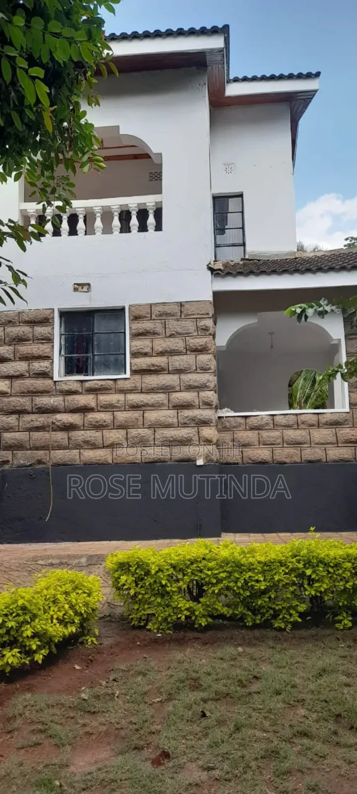 Furnished 4bdrm Bungalow in Ngong CBD for sale