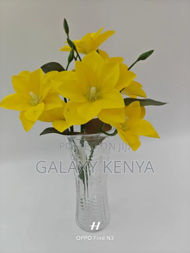 Clear Vase With Decor Flowers - Glass Vase - thumbnail 3