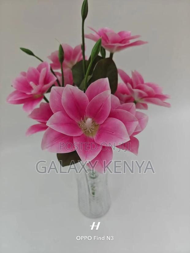 Clear Vase With Decor Flowers - Glass Vase - thumbnail 4