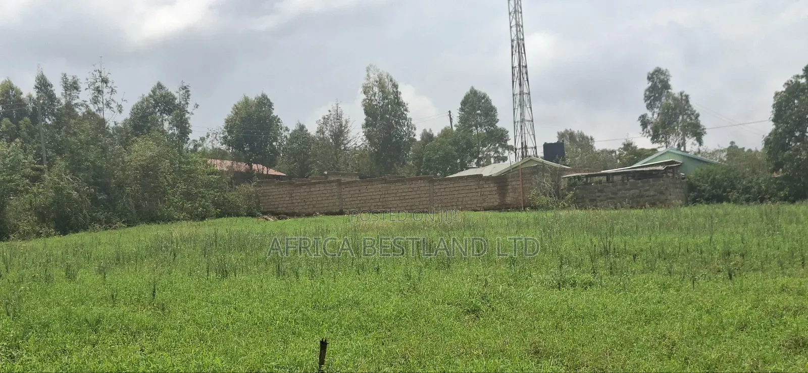 0.045 Ha in Kikuyu Rose Gate